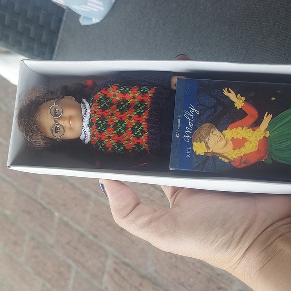 Mini American Girl "Molly" Doll - Picture 12 of 16